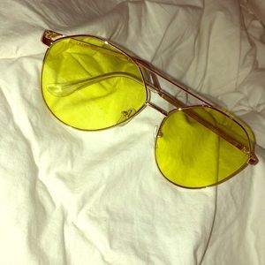 yellow vintage style sunglasses